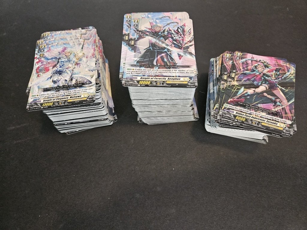 Cardfight Vanguard Keter Sanctuary Bulk 500+ kaarten, Ophalen of Verzenden, Zo goed als nieuw, Meerdere kaarten