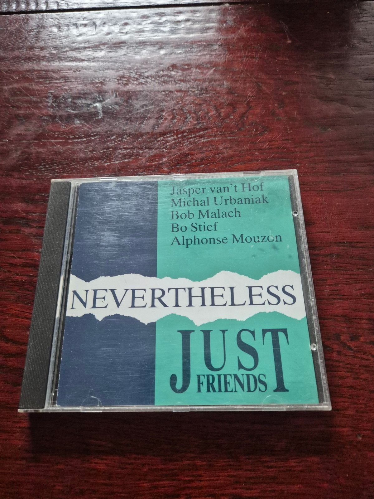 Nevertheless - Just Friends (IN+OUT Records IOR 77015-2), Ophalen of Verzenden, Gebruikt, Jazz, Album
