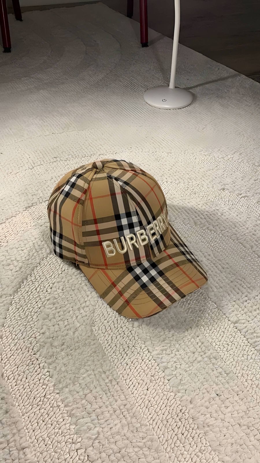 Beige BURBERRY pet verstelbaar, Ophalen of Verzenden, Nieuw, One size fits all, Pet
