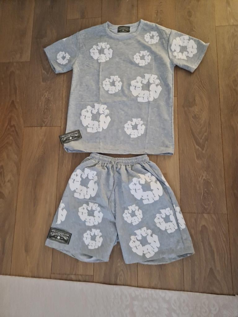Denim tears set for summer gray size M, Kleding | Dames, Ophalen, Zo goed als nieuw