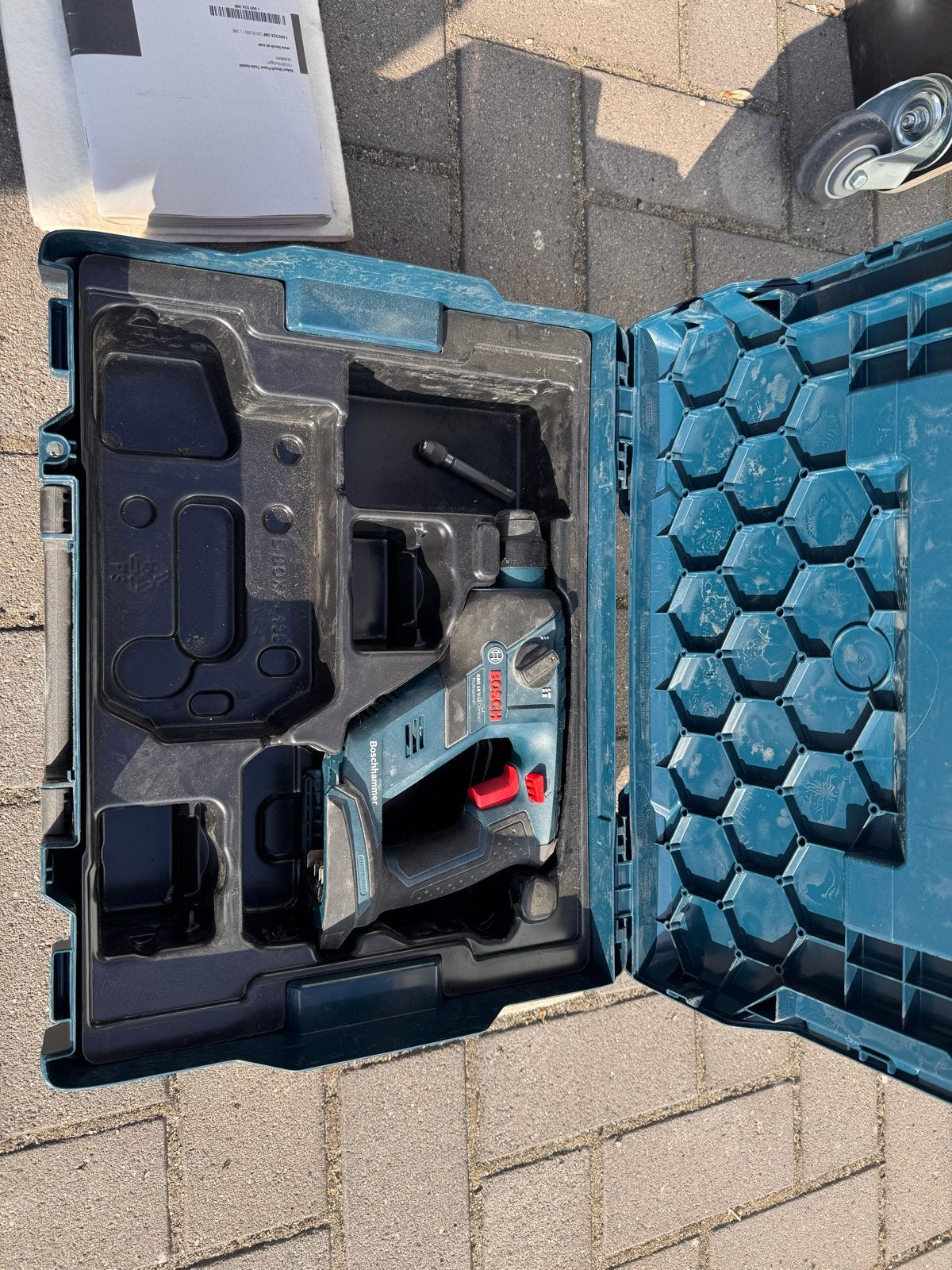 Bosch gbh 18v li compact professional in LBox ZGAN, Boor- en/of Breekhamer, Ophalen of Verzenden, Klopboormechanisme, Gebruikt