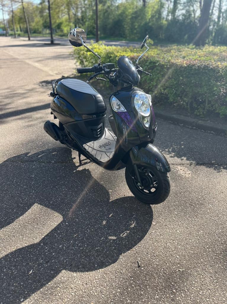 Sym mio 100 brom, Maximaal 45 km/u, Zo goed als nieuw, 100 cc, Benzine