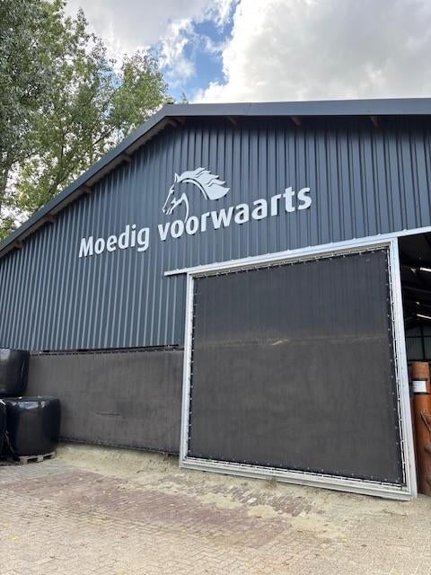 instructie gezocht, Paardrijles of Ponykampen