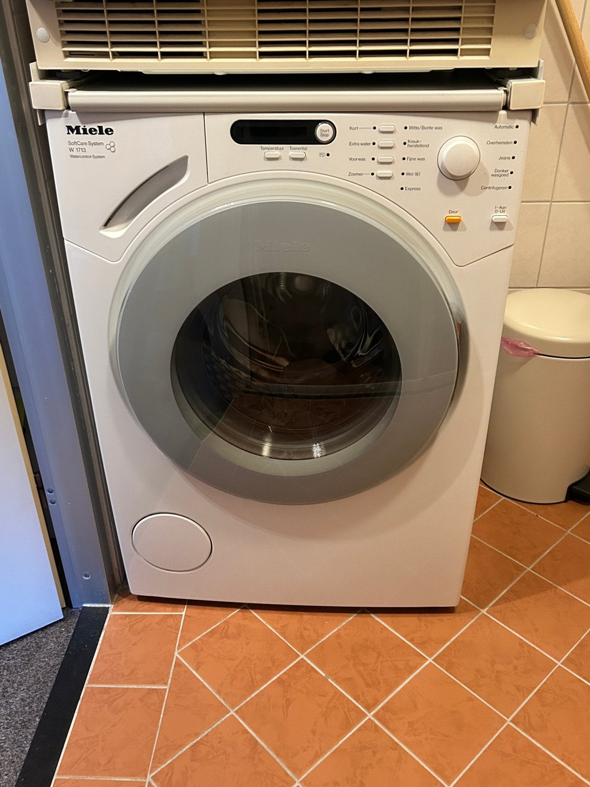 Miele W 1713 SoftCare System Wasmachine, Ophalen, Gebruikt, Voorlader, Wolwasprogramma