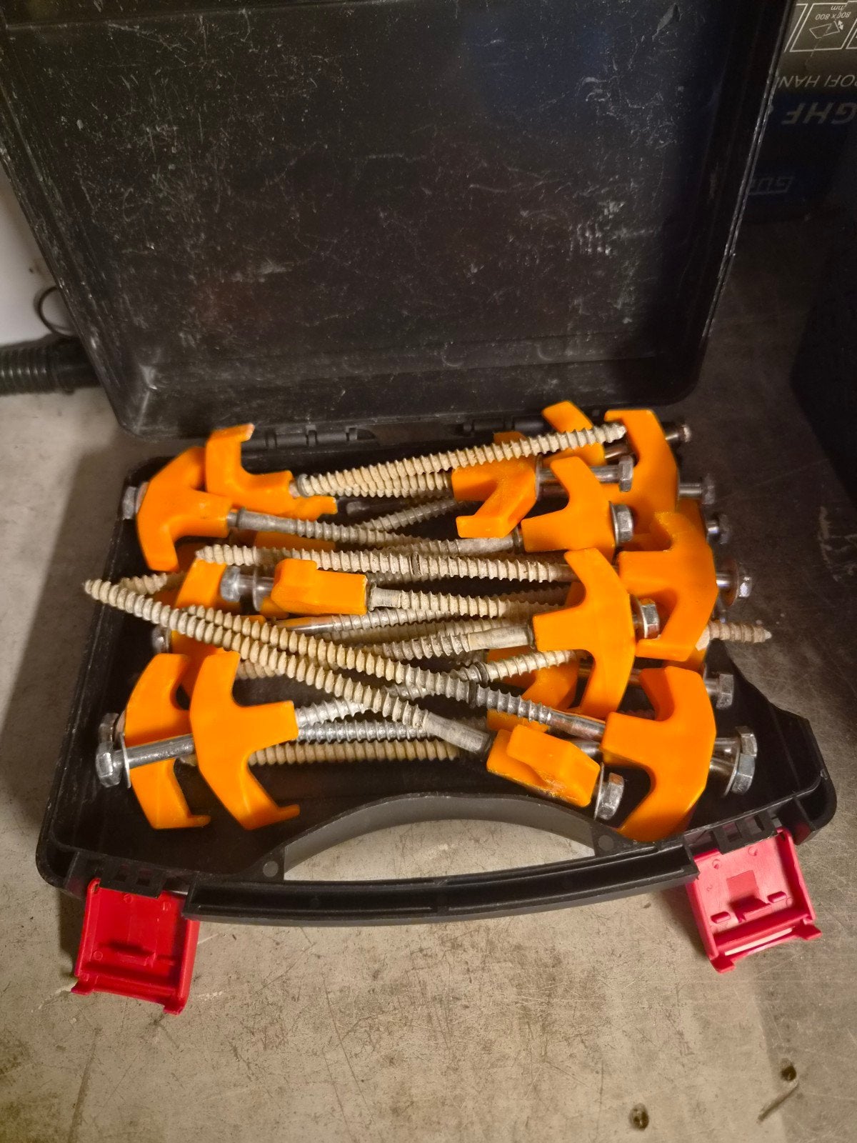 Grondankers / Haringen voor tent of luifel in koffer, Ophalen of Verzenden, Gebruikt