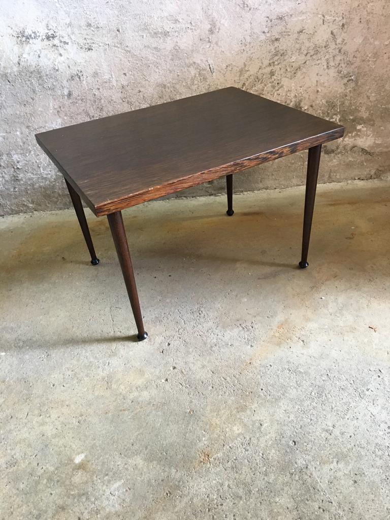Mid Century houten bijzettafel, Verzamelen, Retro, Ophalen of Verzenden, Huis en Inrichting
