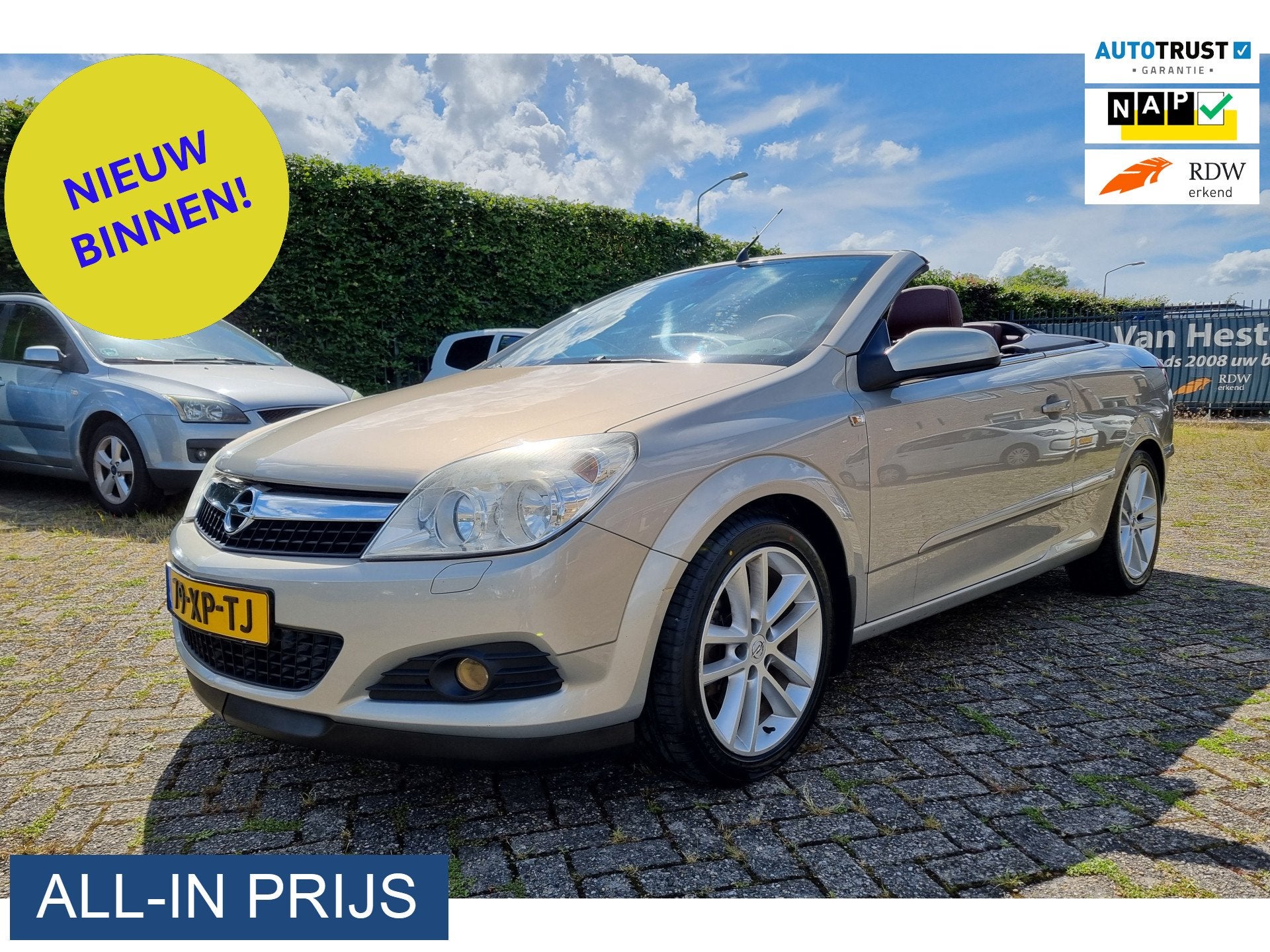 Opel Astra TwinTop 1.8 Temptation ZEER MOOIE AUTO!, Gebruikt, 4 cilinders, Cabriolet, 4 stoelen