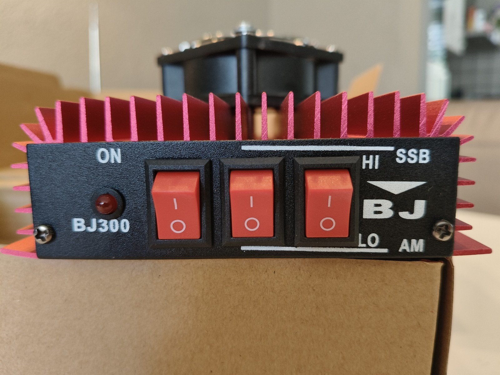 BJ-300PLUS Lineaire Versterker CB-Ham Radio, Telecommunicatie, Verzenden, Nieuw