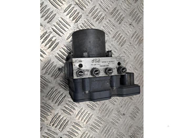 ABS Pomp van een Iveco New Daily, Gebruikt, -, Overige automerken, -