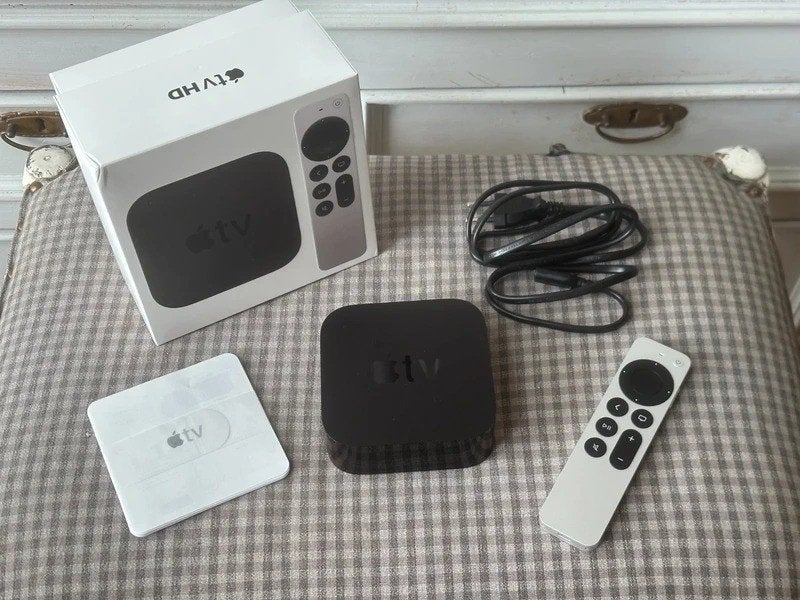 Apple TV HD – compleet in doos, incl. nieuwste remote, Ophalen of Verzenden, Zo goed als nieuw, HDMI, Minder dan 500 GB