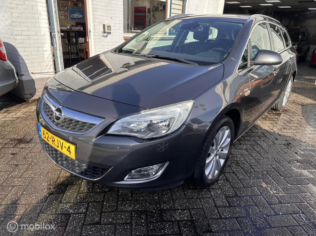 Opel Astra Sports Tourer 1.4 Turbo Cosmo, Voorwielaandrijving, Euro 5, Gebruikt, Start-stop-systeem