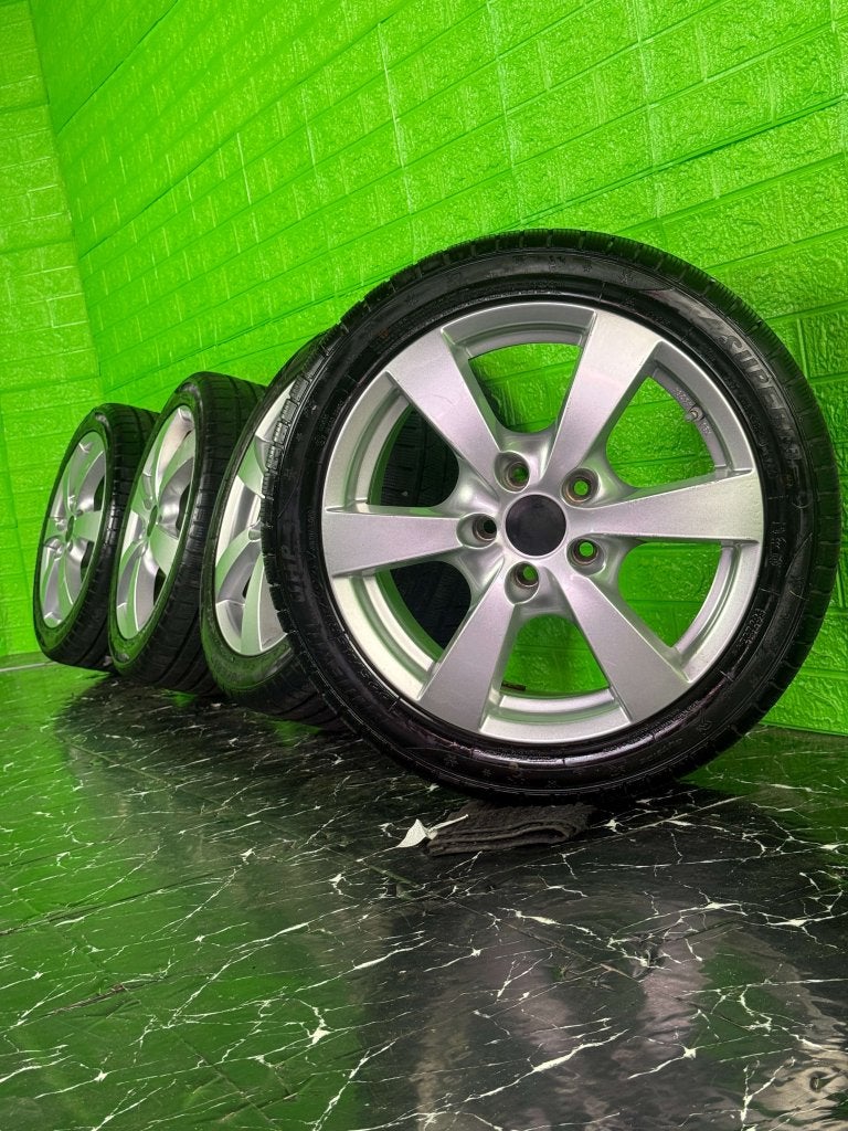 Honda Civic Toyota Auris velgen 17" 5x114.3 winterset 7mm!
