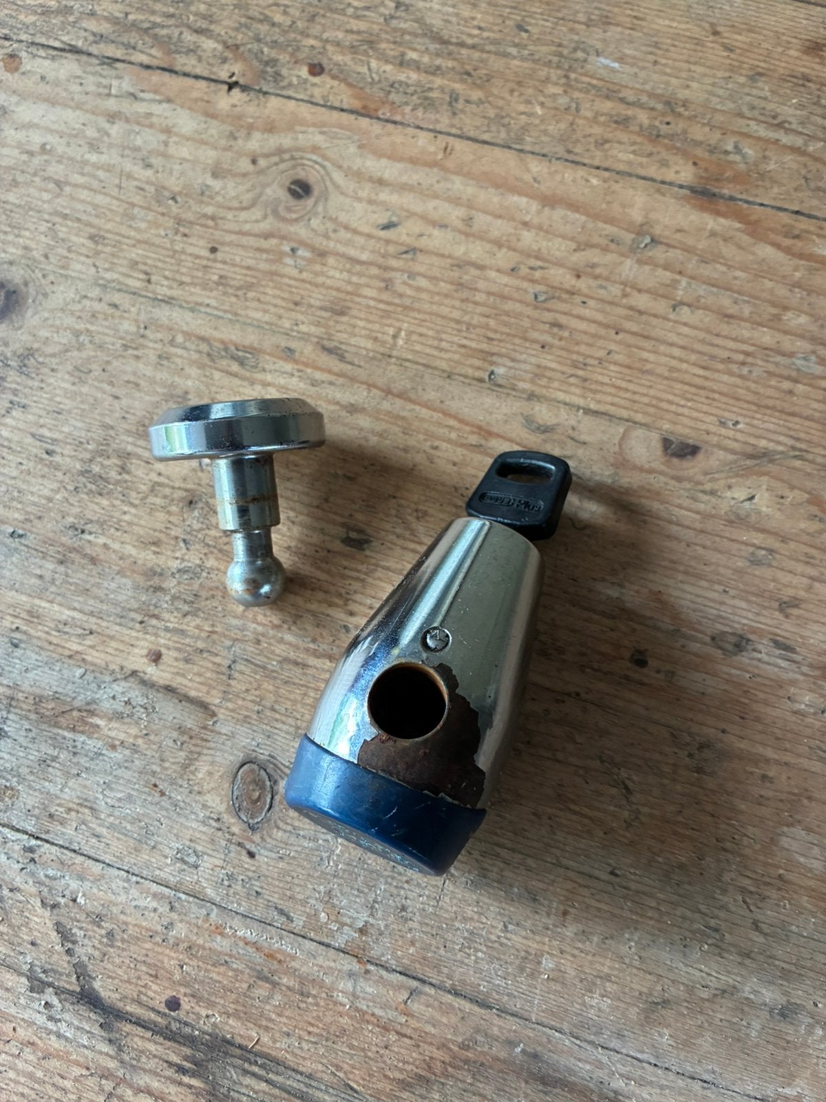 Schijfremslot., Ophalen, Gebruikt