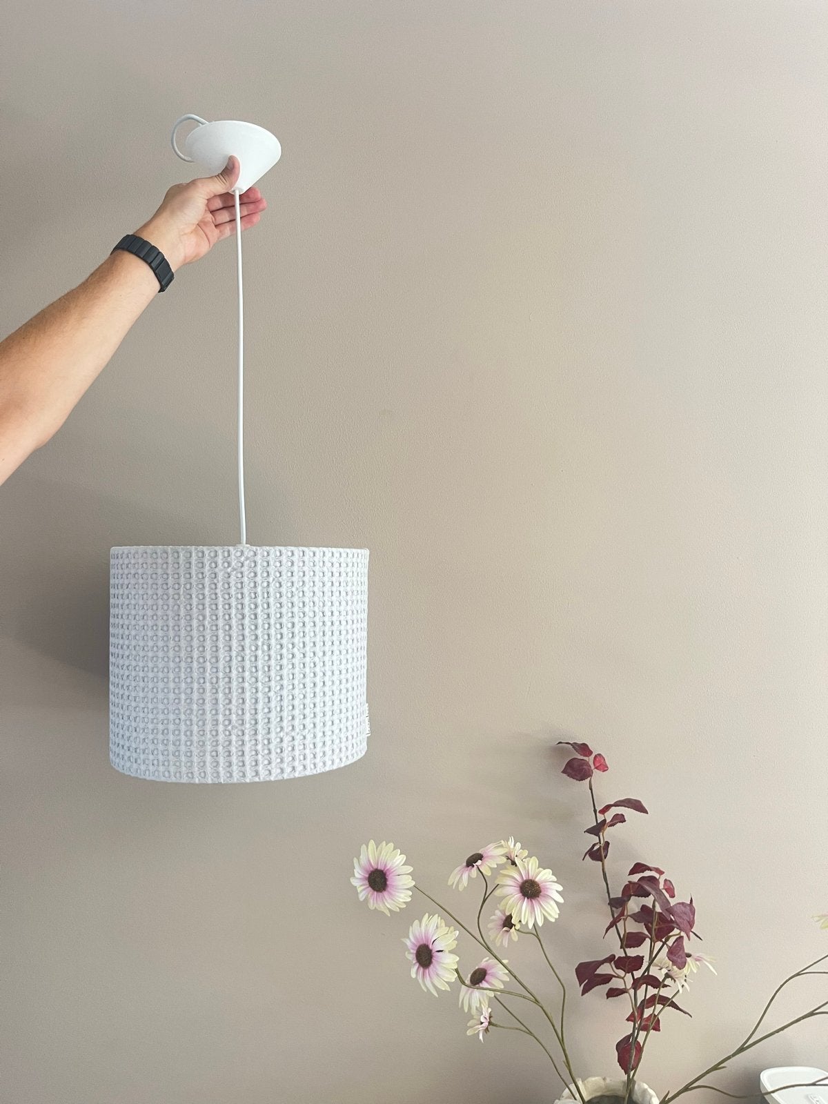 Koeka lamp lichtgrijs voor kinderkamer, Ophalen, Zo goed als nieuw, Textiel, E27 (groot)