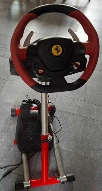 Thrustmaster Ferrari Spider stuurwiel, Ophalen, Zo goed als nieuw, Stuurtje of Sportattribuut, Xbox 360