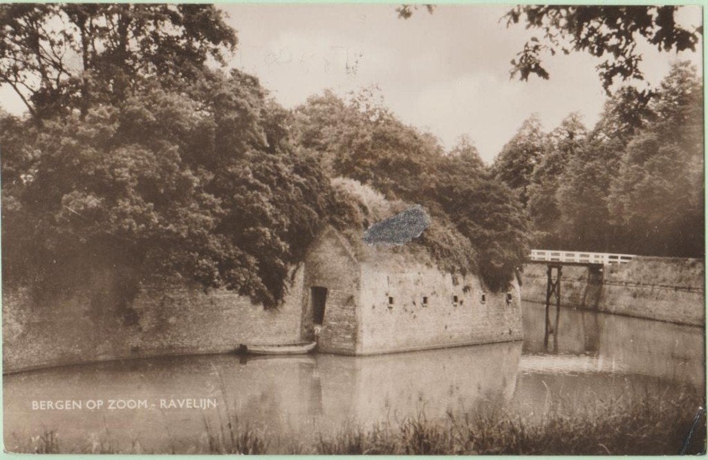 Bergen op Zoom Ravelijn 1959. -fotoglanskaart-, Ophalen, 1940 tot 1960, Gelopen, Noord-Brabant