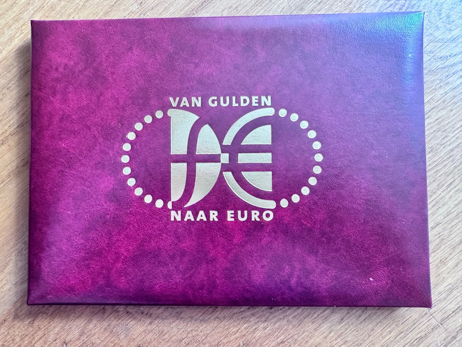 Van Gulden naar Euro postzegelmapje PTT Post, Ophalen of Verzenden, Onbeschreven, Nederland