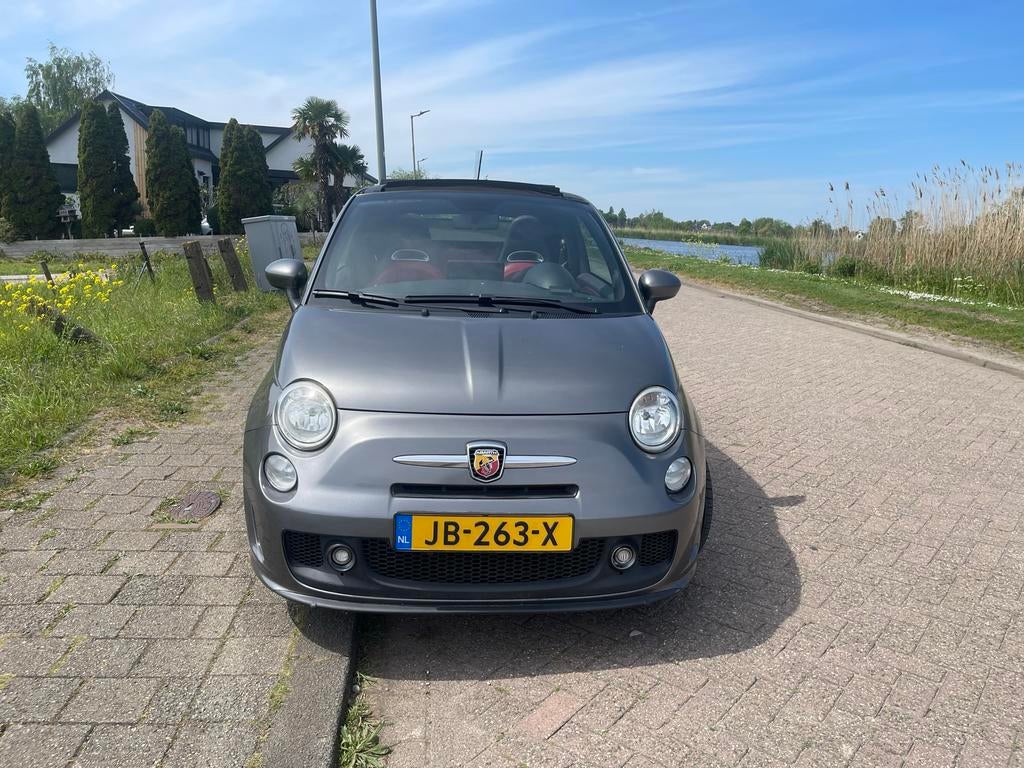 Abarth. 1.4 T-jet Abarth C 103KW AUT 2011 Grijs, Auto's, Fiat, 15 km/l, 40 €/maand, 4 cilinders, Particulier