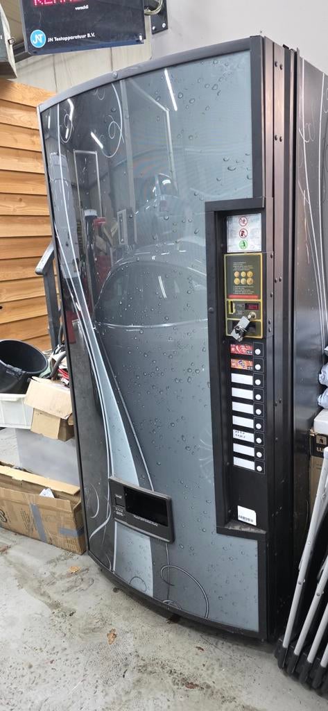 Coca Cola blikjes automaat met geldwisselaar, Ophalen, Gebruikt
