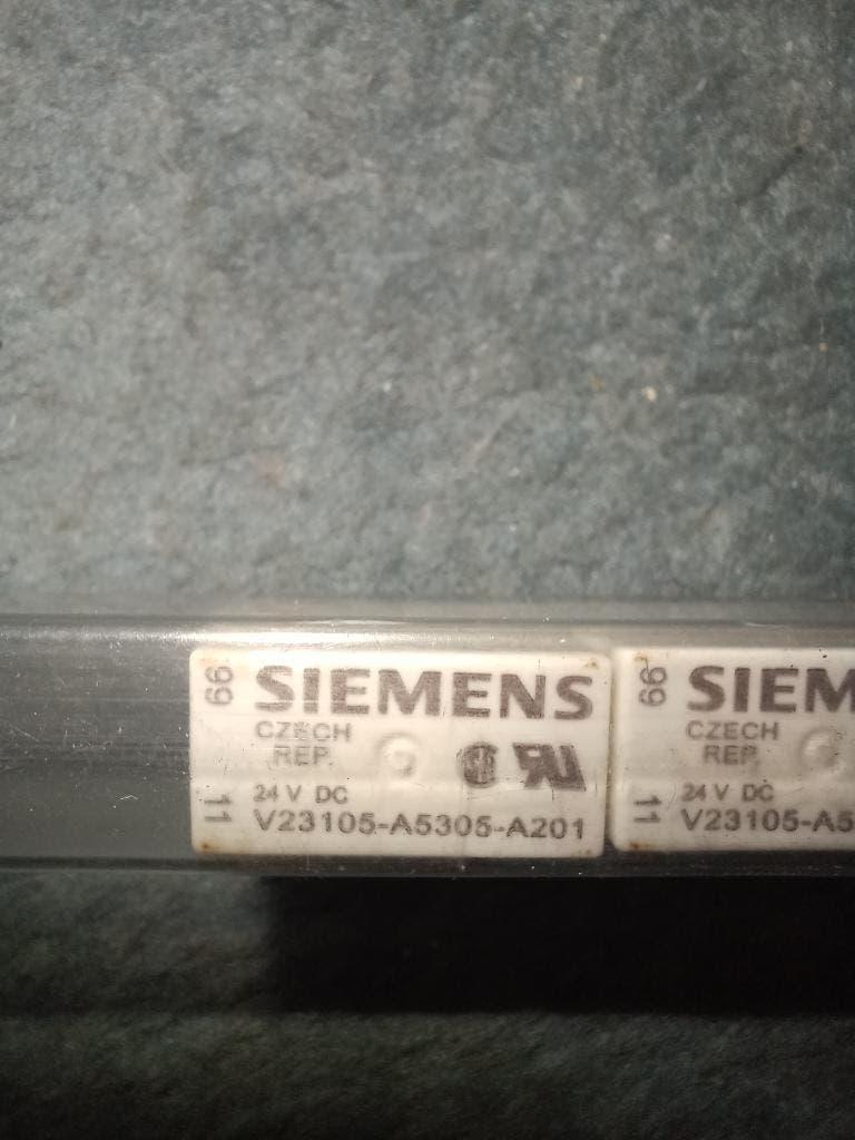 siemens relais, Hobby en Vrije tijd, Ophalen of Verzenden, Nieuw