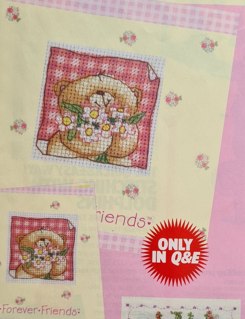 Forever Friends beertje met bosje bloemen borduurpakketje, Ophalen, Nieuw, Handborduren, Borduurpakket