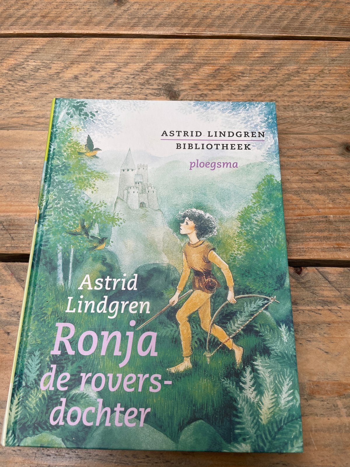 Ronja de roversdochter - Astrid Lindgren, Ophalen of Verzenden, Gelezen, Fictie
