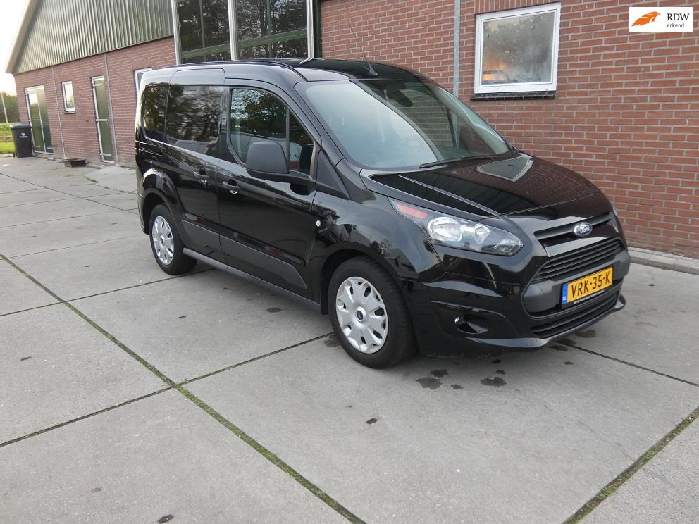 Ford TRANSIT CONNECT 1.5 TDCI L1 Trend* navi/camera* 3 zits*, Auto's, Bestelauto's, 745 kg, Stof, Gebruikt, 4 cilinders