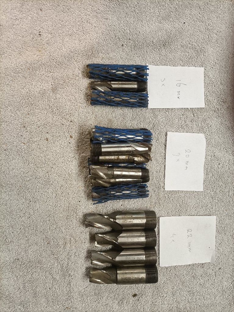 Set van diverse frezen (16mm, 20mm, 22mm), Ophalen, Gebruikt, O.a.Dormer, Overige soorten