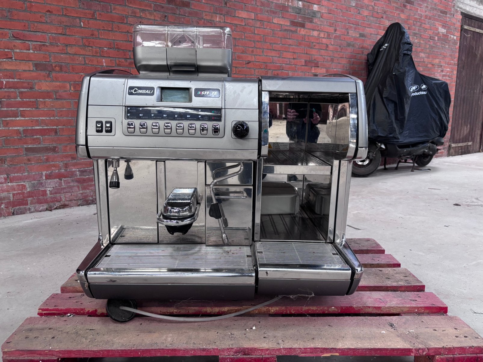 La Cimbali S39 TE Professionele Koffiemachine - 2 Molens, Gebruikt, 10 kopjes of meer, Koffiemachine, Koffiebonen