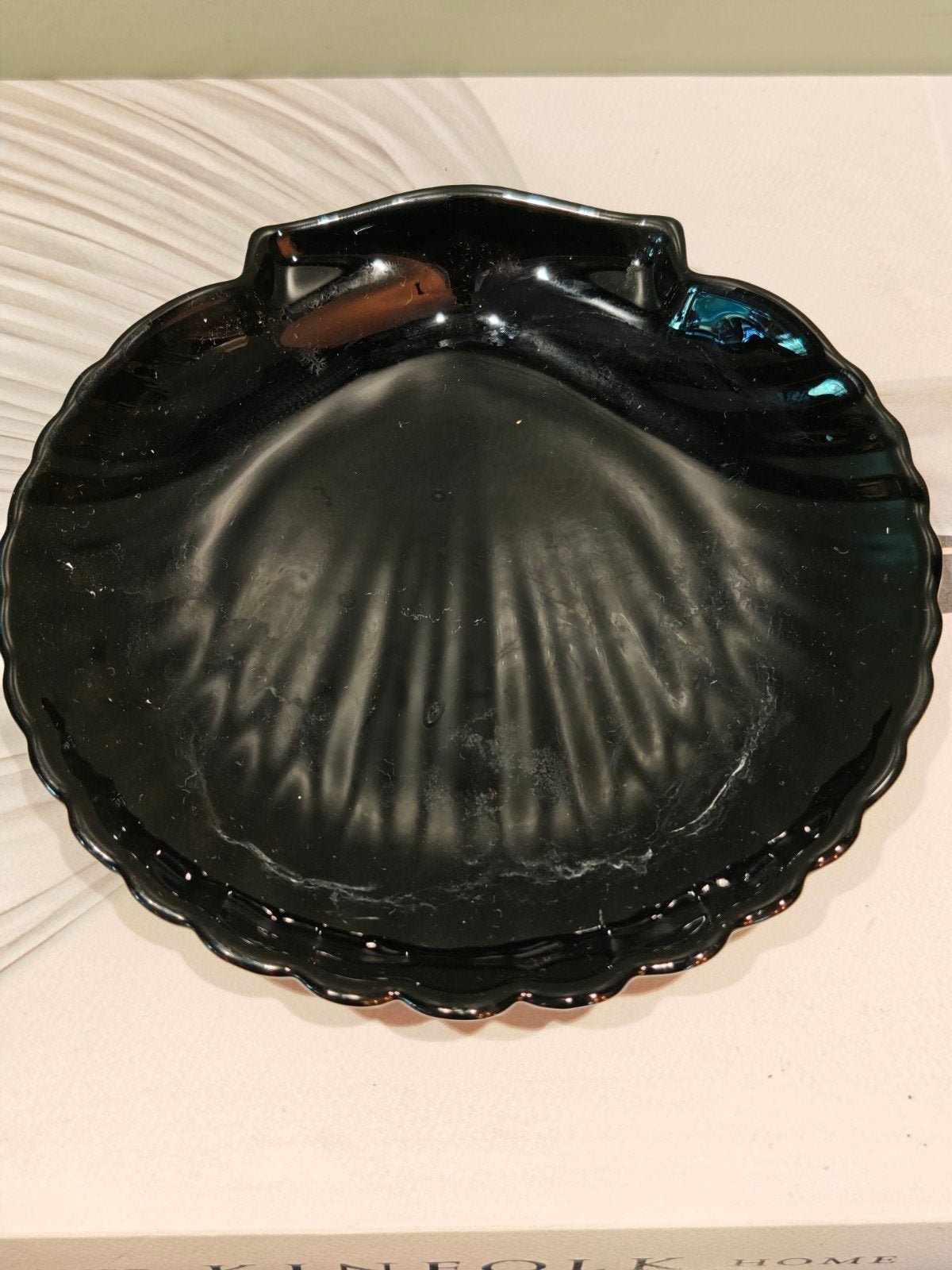 Zwarte vintage Arcoroc Schelp Schaal - 1980 - 14 cm, Ophalen of Verzenden