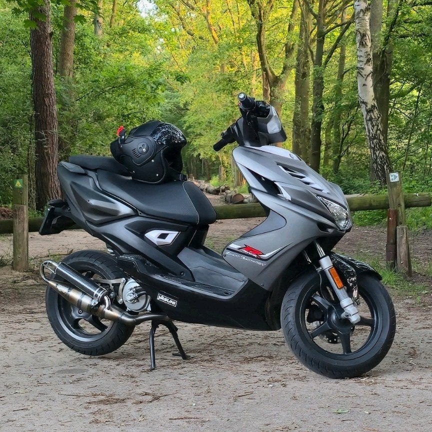 Aerox 70cc 2t (WAARDEPEILING), Ophalen, Tweetakt, Aerox, Zo goed als nieuw