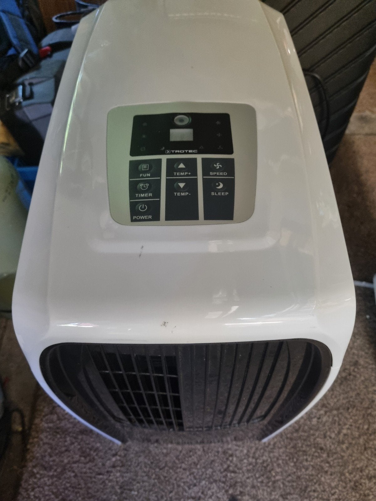 airco merk trotech met afvoerslang, Ophalen, 2 snelheden, Zo goed als nieuw, Koelen en Ontvochtigen