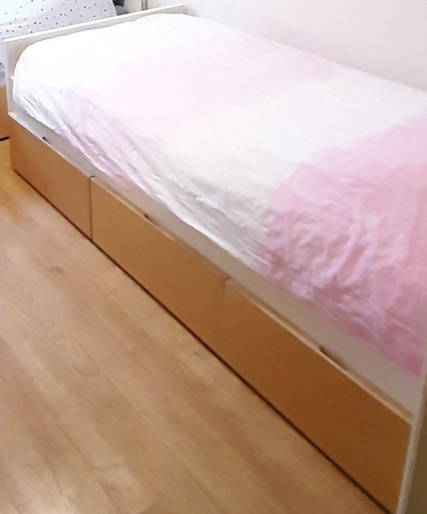 Eenpersoonsbed 90x200 met laden, Ophalen, Gebruikt, 90 cm, Eenpersoons