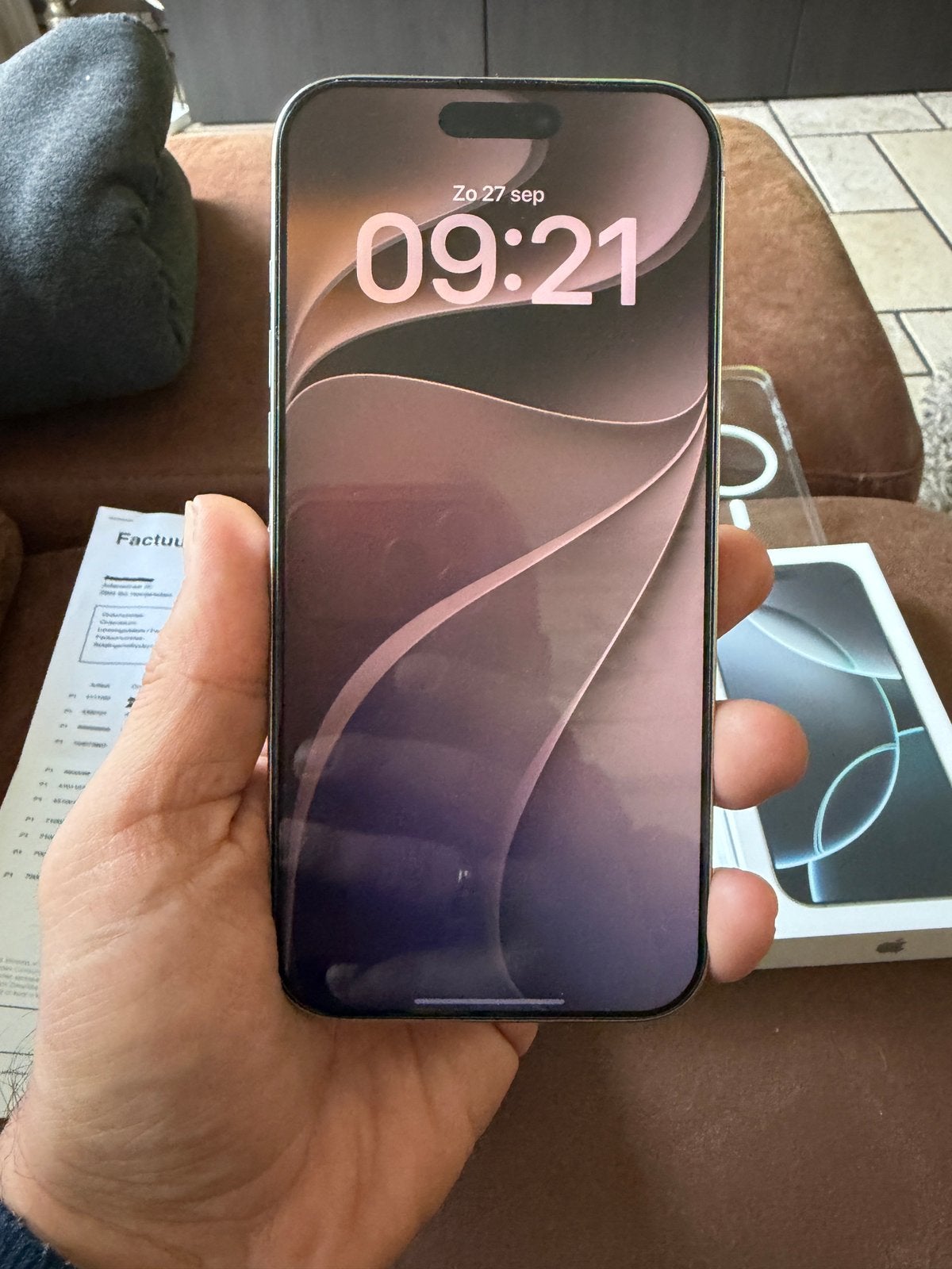 iPhone 16 pro max in nieuwstaat, Ophalen, Zo goed als nieuw, Wit, 256 GB