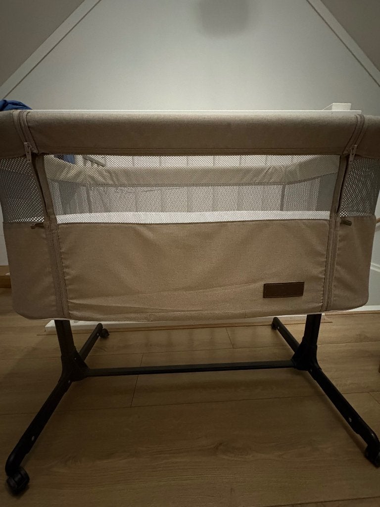 Beige co sleeper Novi, Kinderen en Baby's, Babywiegjes en Ledikanten, Ophalen, Zo goed als nieuw, Wieg
