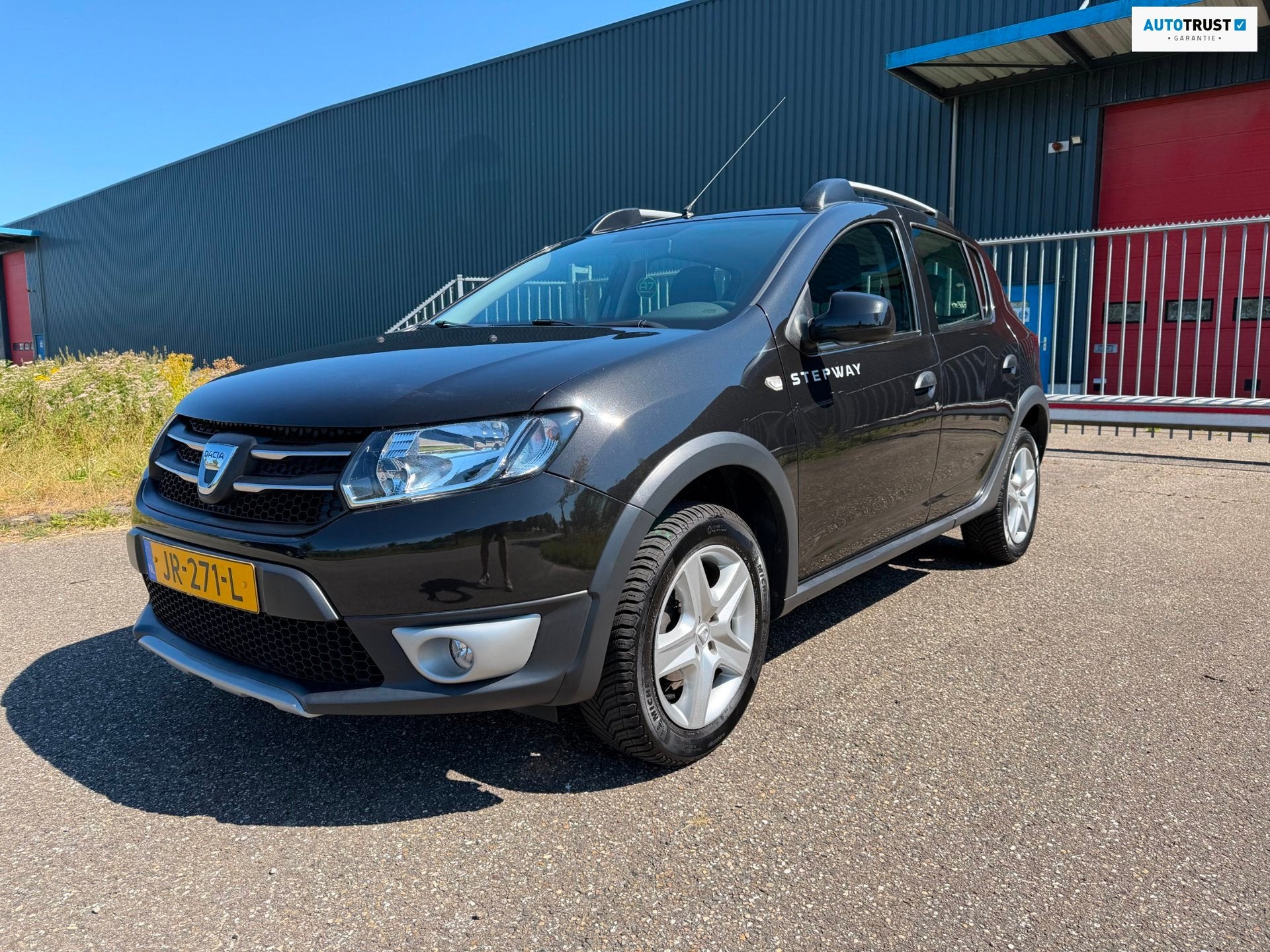 Dacia Sandero 0.9 TCe Easy-R Stepway Lauréate AUTOMAAT 82XX, Auto's, Euro 6, Zwart, Origineel Nederlands, Bedrijf