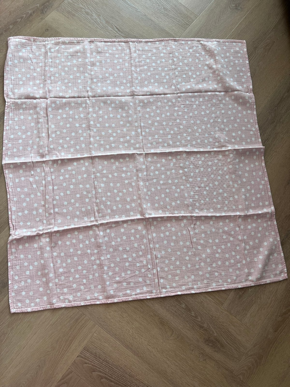 Roze hydrofiele doek XL met witte stippen HEMA, Ophalen of Verzenden, Zo goed als nieuw