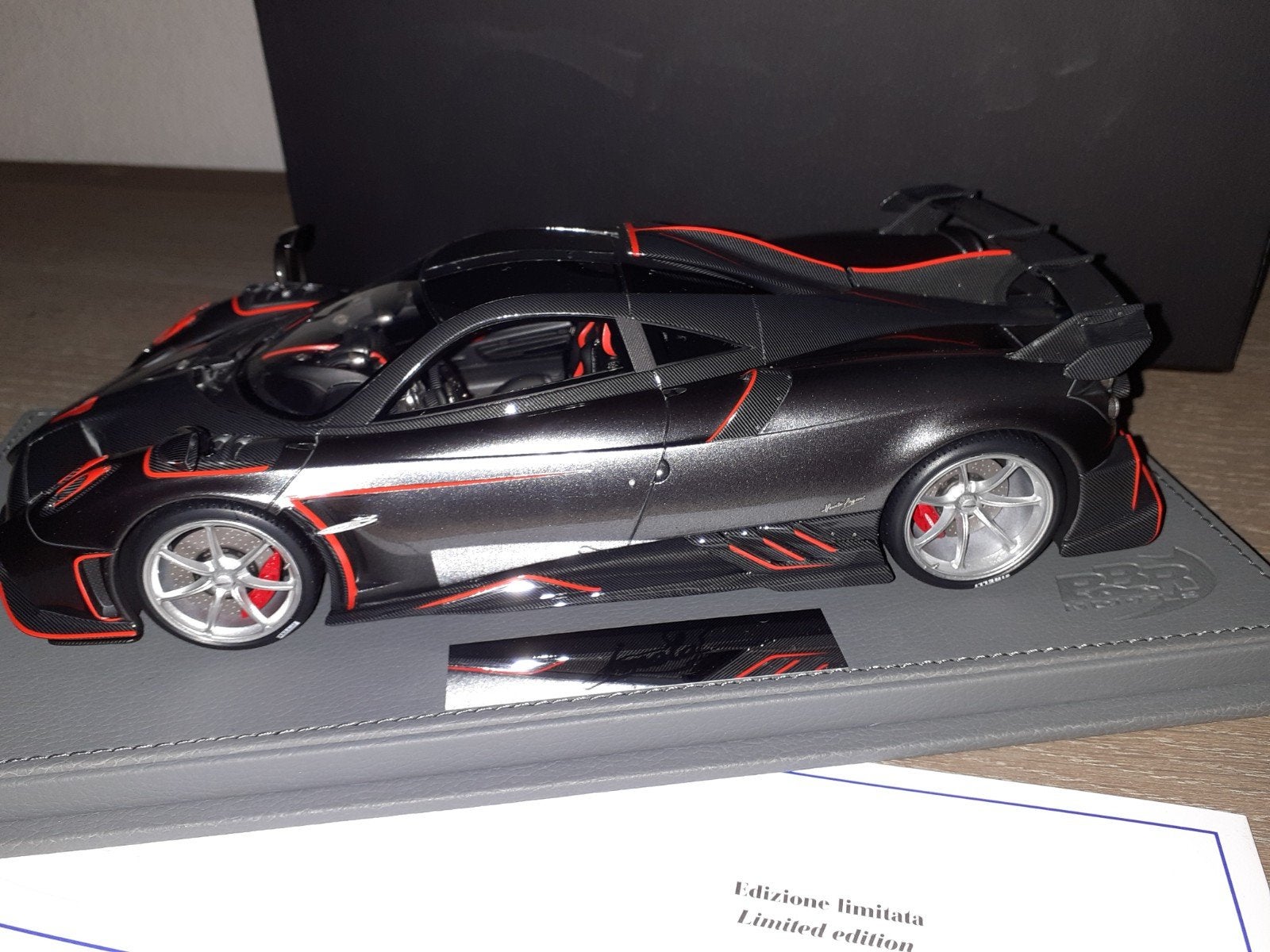 Pagani Imola 1:18 NIEUW IN DOOS - Limited Edition, Hobby en Vrije tijd, Modelauto's | 1:18, Ophalen of Verzenden, Nieuw, Auto