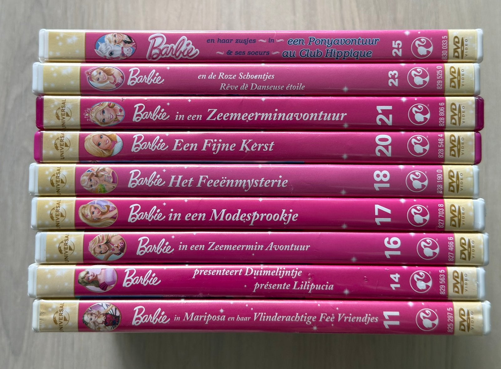 DVD | 9x Barbie Classics Collectie | Barbie Films, Gebruikt, Tekenfilm, Ophalen of Verzenden, Alle leeftijden