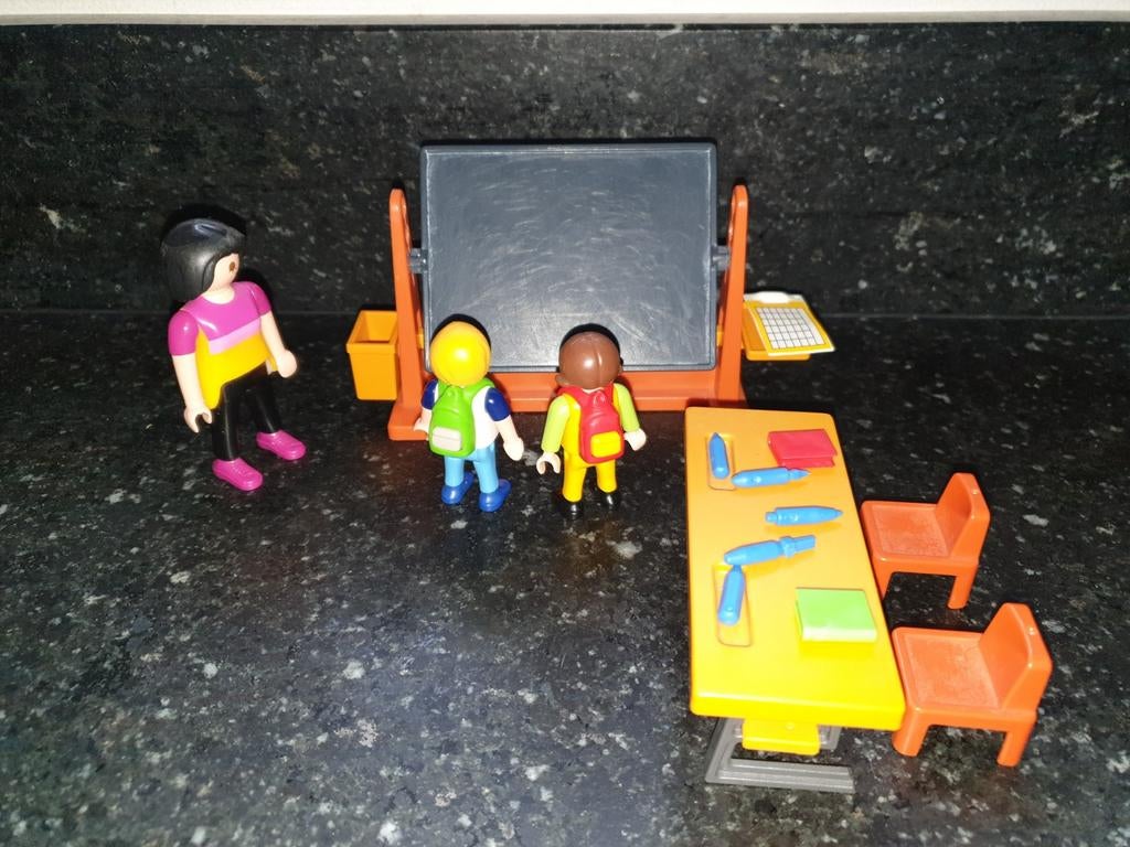 5971 Playmobil Meeneemkoffer School, Ophalen of Verzenden, Zo goed als nieuw, Complete set