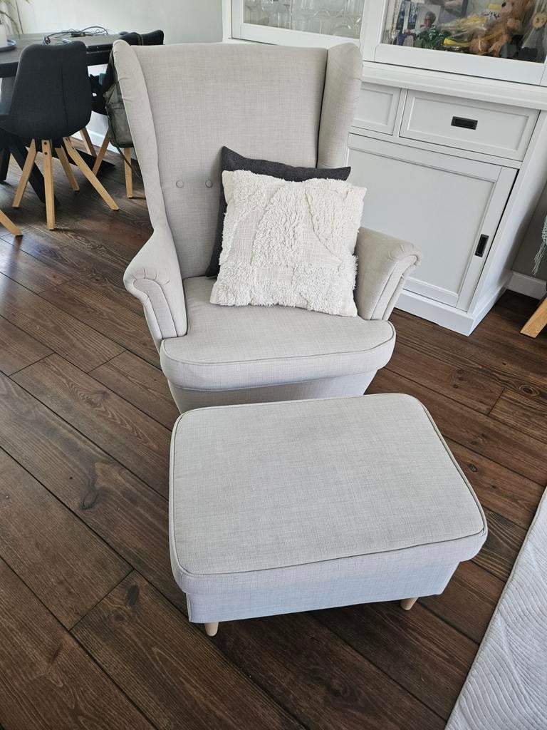 Beige Strandmon Fauteuil met voetenbankje., Ophalen, Overige kleuren, Landelijk, Zo goed als nieuw