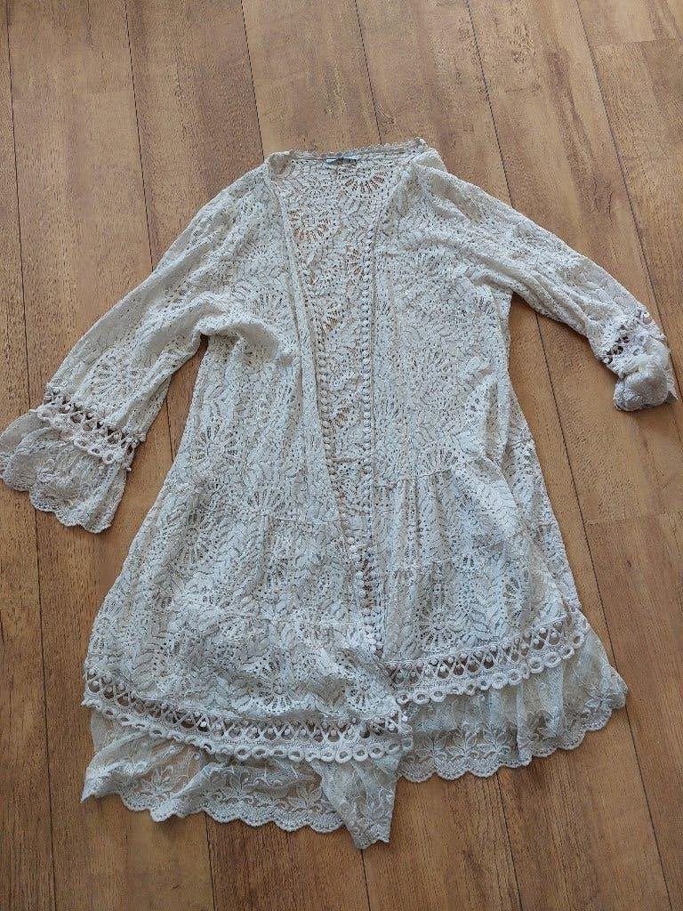 Zo goed als nieuw kanten vest, Ophalen, Zo goed als nieuw, Maat 46/48 (XL) of groter, Beige