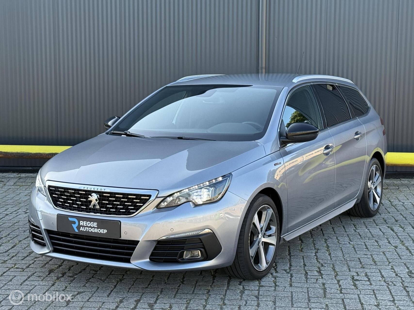 Peugeot 308 SW 1.6 BlueHDI Blue Lease GT-line EXPORTPRIJS, Auto's, Peugeot, Voorwielaandrijving, Gebruikt, 4 cilinders, 26 km/l