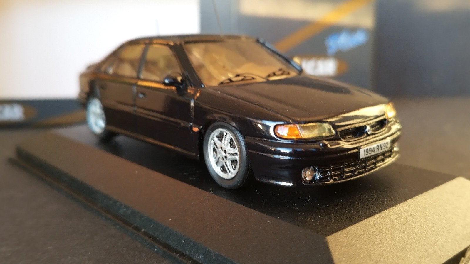 Renault Safrana Baccara Biturbo 1:43 Minicar Pol, Overige merken, Auto, Verzenden, .
