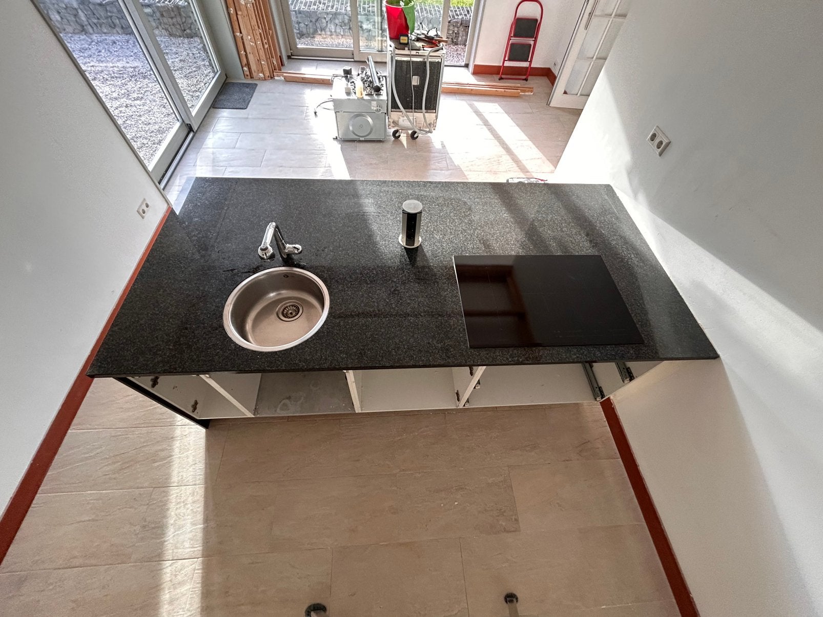 Aanrechtblad natuursteen, Huis en Inrichting, Keuken | Keukenelementen, Gebruikt, 200 cm of meer, 100 tot 150 cm, Minder dan 25 cm