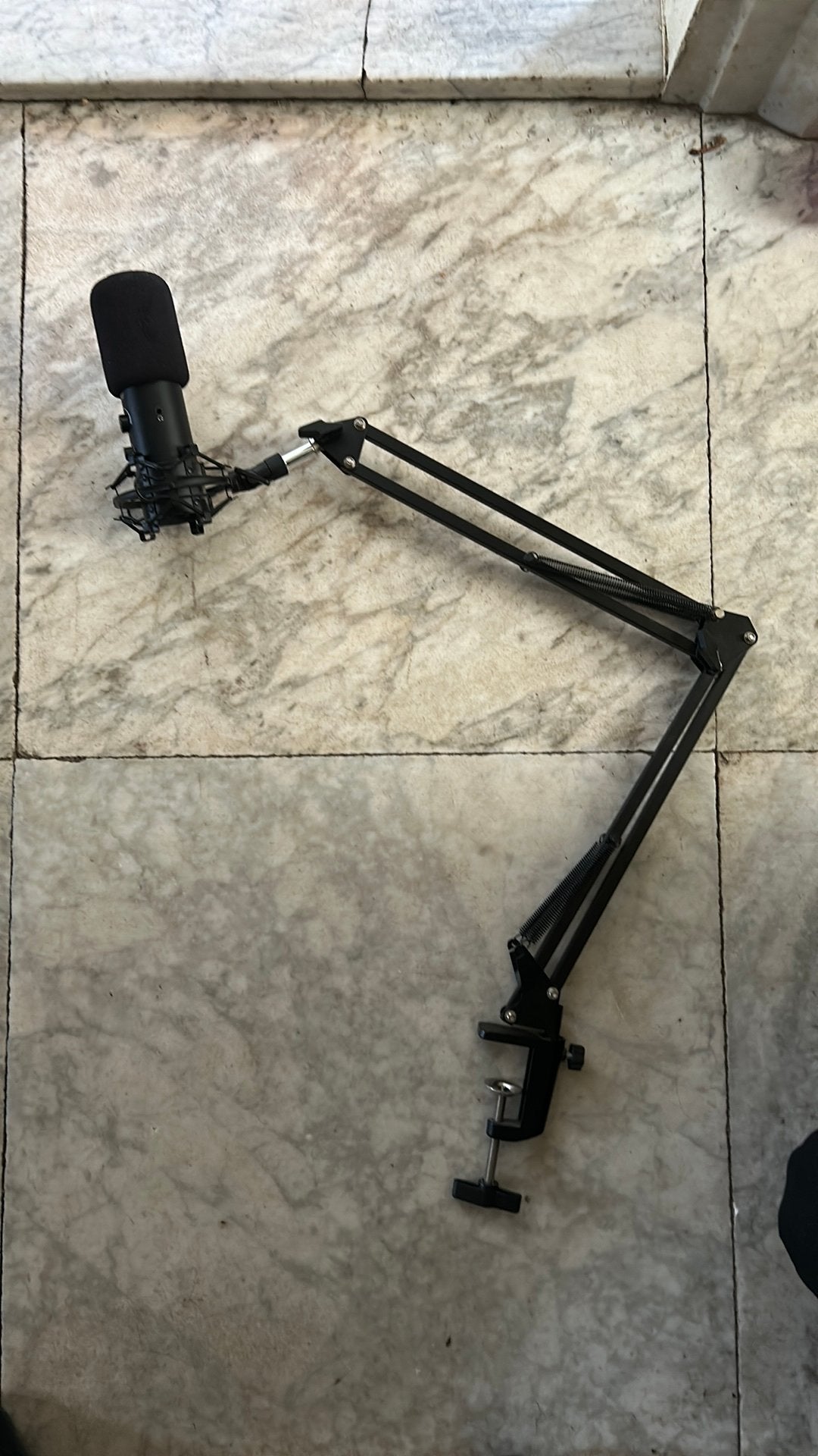 Microfoon met arm, Ophalen, Zo goed als nieuw