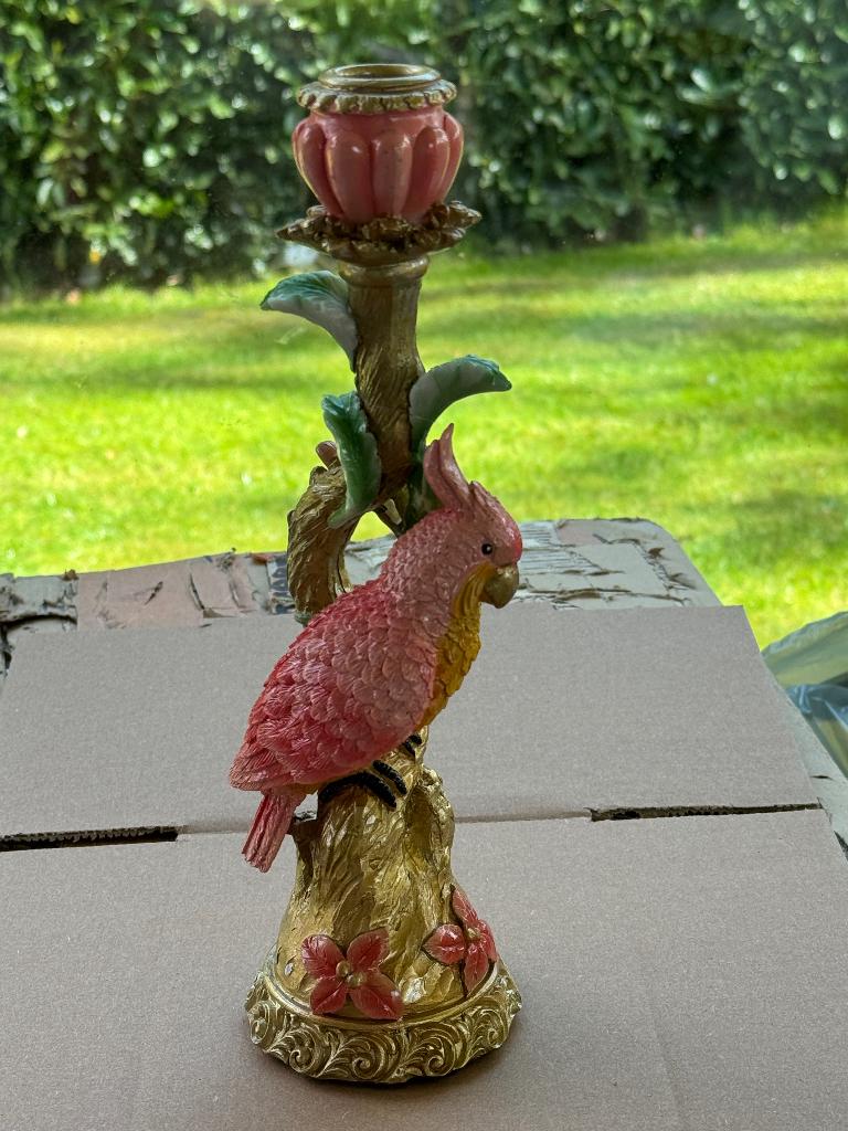 Kandelaars vogel pink en blauw  met verzendschade., Overige materialen, 25 tot 50 cm, Nieuw, Ophalen of Verzenden