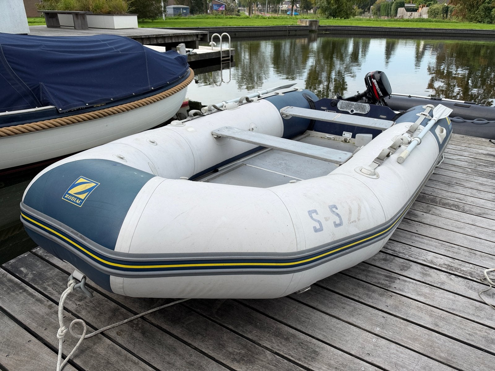 Zodiac C340 Solid - goede staat, Watersport en Boten, Gebruikt, Ophalen of Verzenden, Zodiac, Peddels
