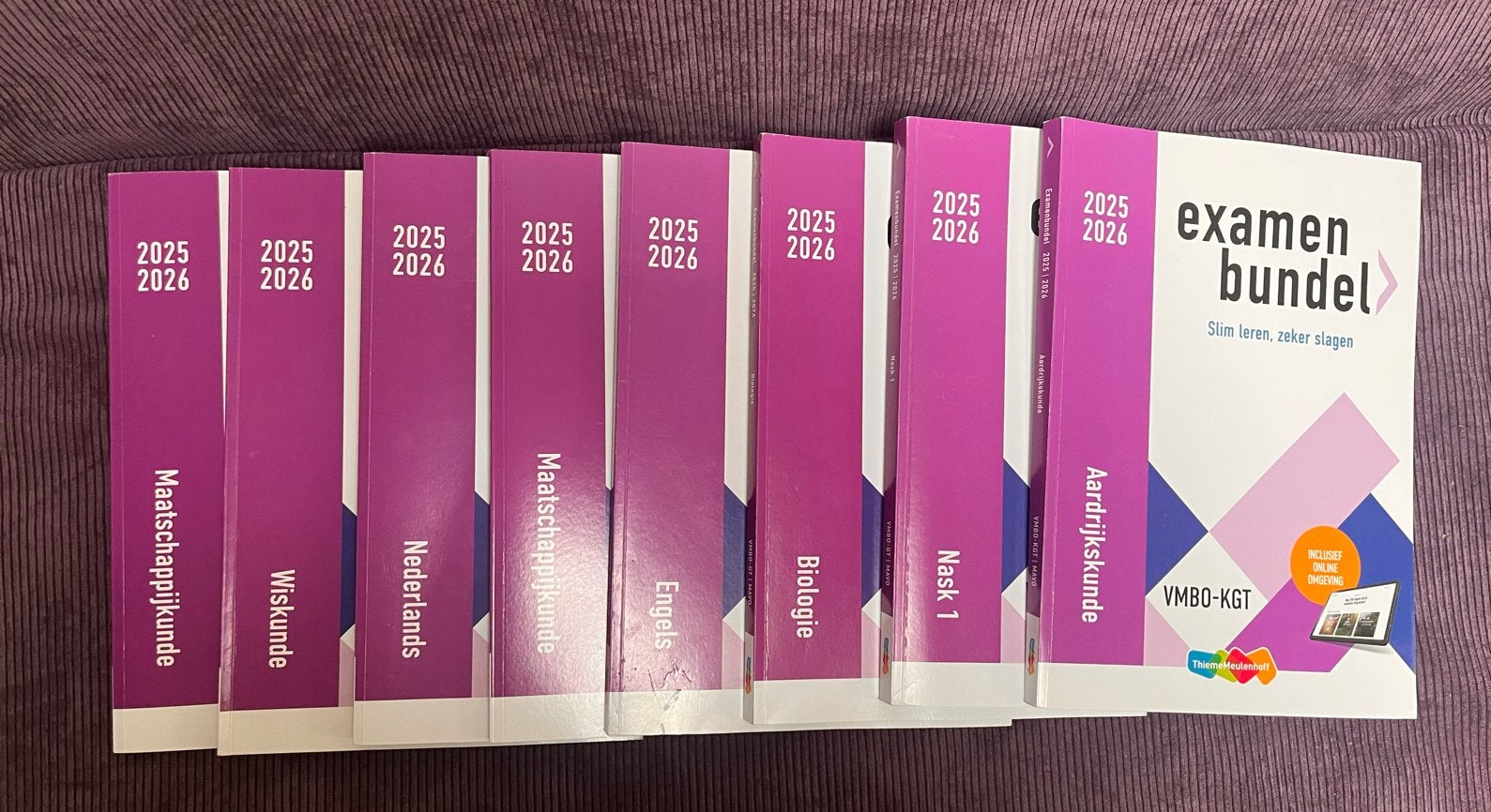 Examenbundels VMBO-KGT ‘25-‘26, Ophalen of Verzenden, Zo goed als nieuw, VMBO, Overige vakken