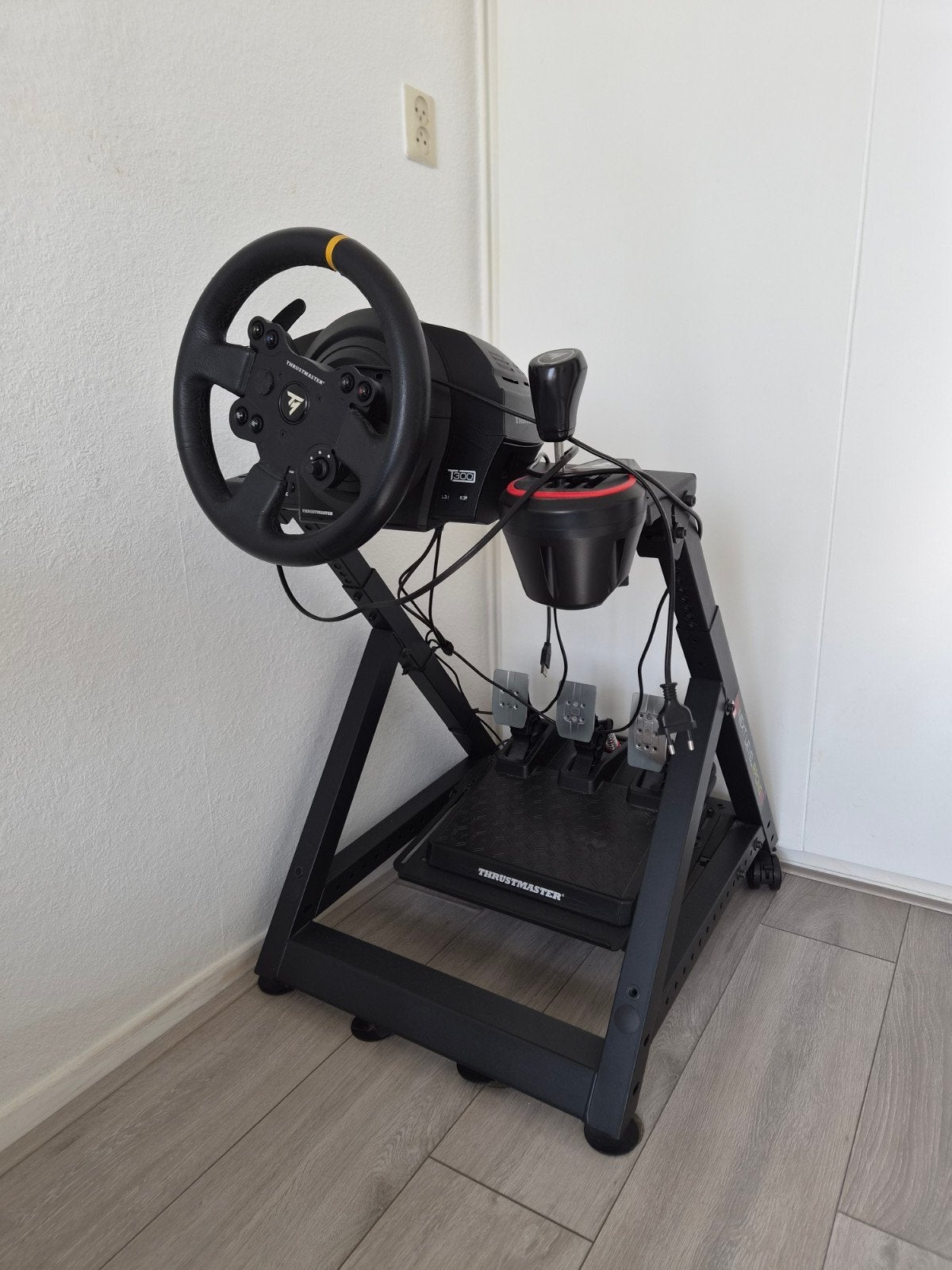 Thrustmaster T300 RS GT met Next Level Racing Wheel Stand, Ophalen, Racestuur, Force feedback, Zo goed als nieuw